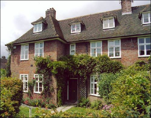 20 Reynolds Close